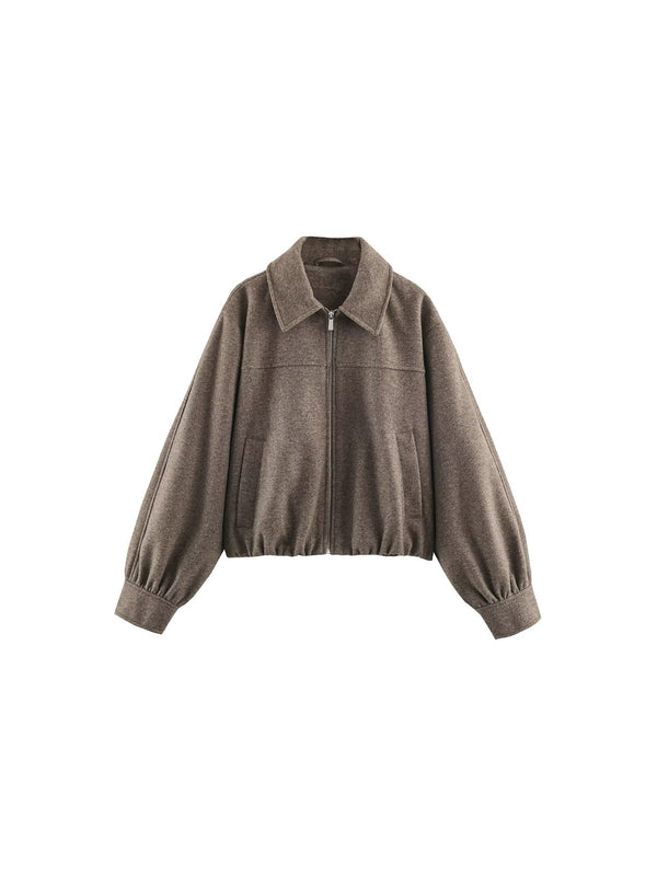 Malin weiche Blouson-Jacke mit Reißverschluss in Taupe, freigestellt auf Weiß